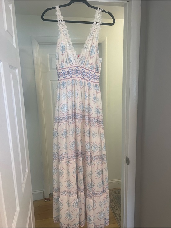 Flying Tomato Dresses & Skirts - Flying Tomato White Print Maxi Dress